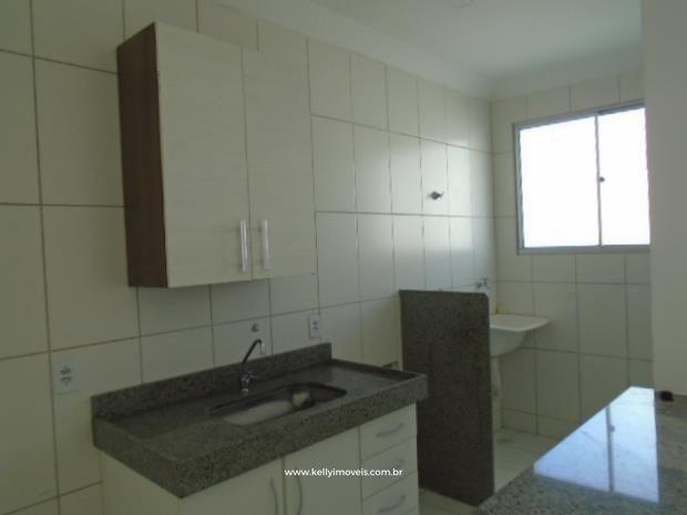 Apartamento à venda com 2 quartos, 60m² - Foto 1