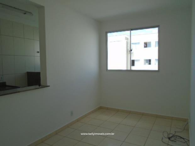 Apartamento à venda com 2 quartos, 60m² - Foto 2