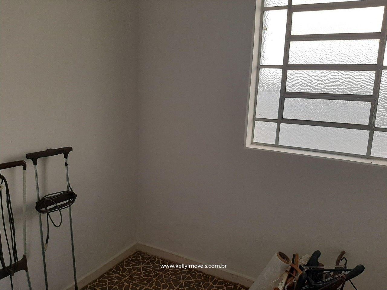 Casa à venda com 5 quartos, 300m² - Foto 12