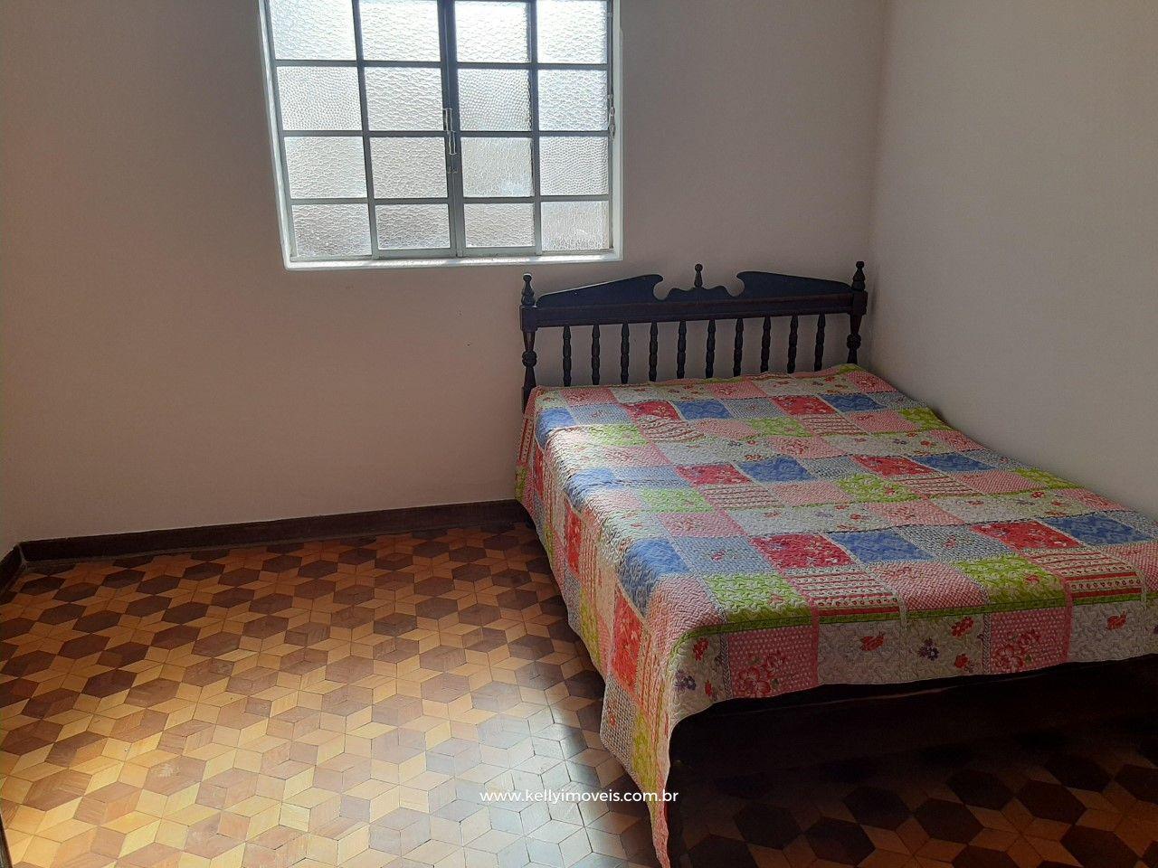 Casa à venda com 5 quartos, 300m² - Foto 17