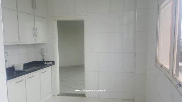 Apartamento à venda com 3 quartos, 120m² - Foto 4