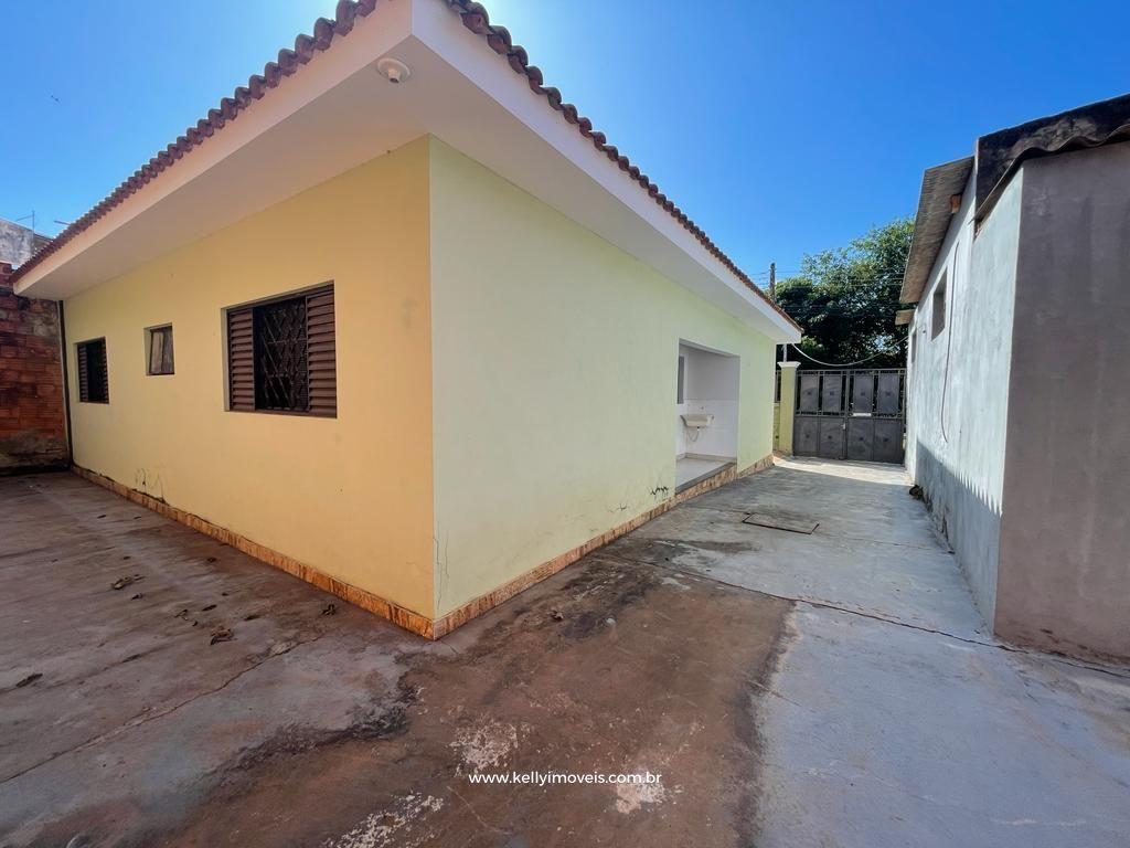 Casa à venda com 2 quartos, 330m² - Foto 6