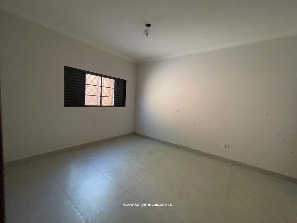 Casa à venda com 2 quartos, 330m² - Foto 14