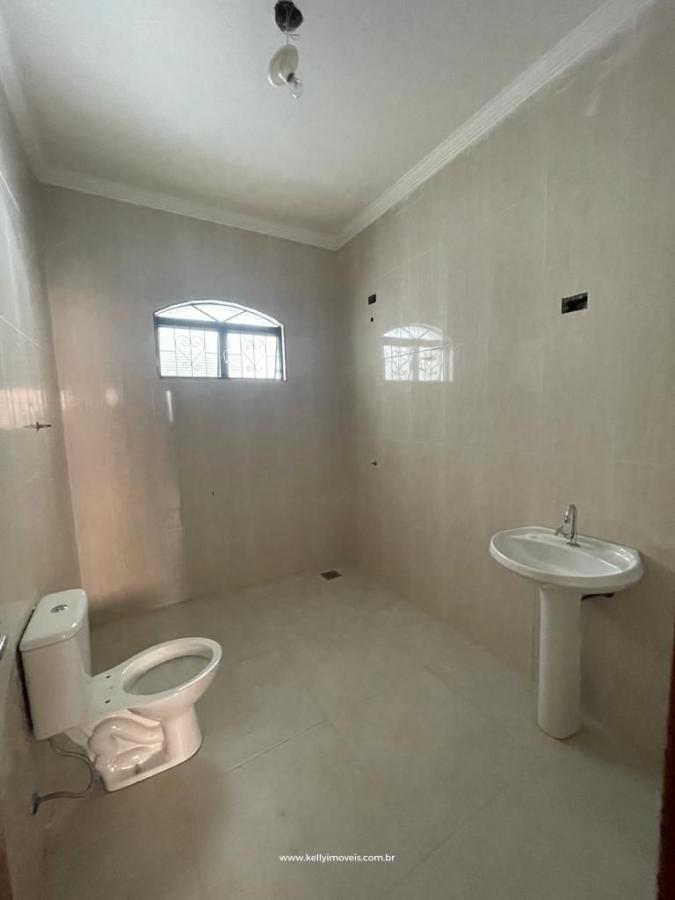 Casa à venda com 2 quartos, 330m² - Foto 15