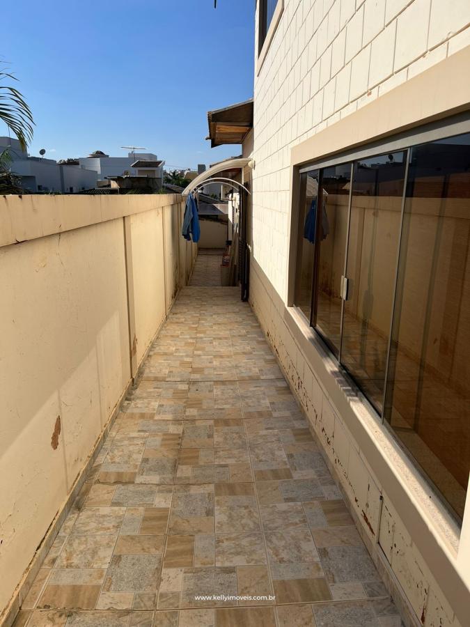 Casa de Condomínio à venda com 3 quartos, 235m² - Foto 23