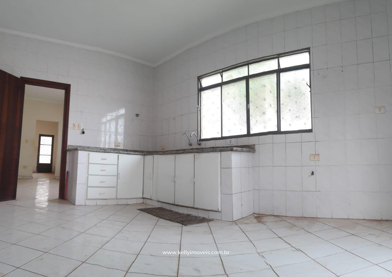 Casa à venda com 3 quartos, 374m² - Foto 10