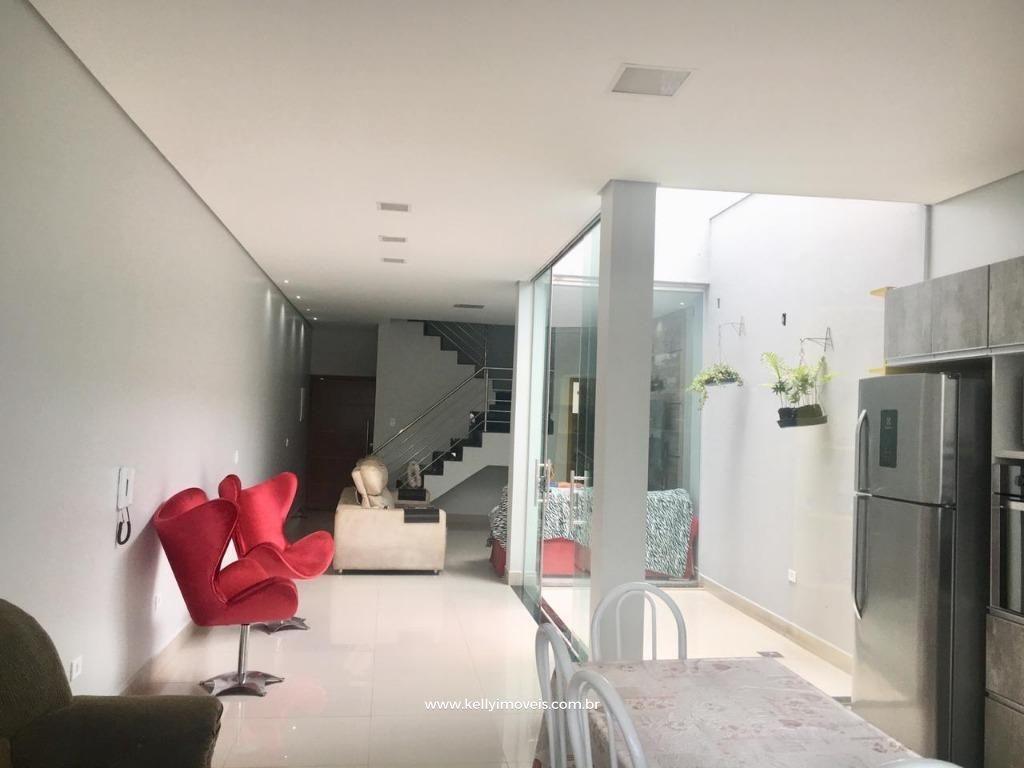 Casa à venda com 3 quartos, 204m² - Foto 8