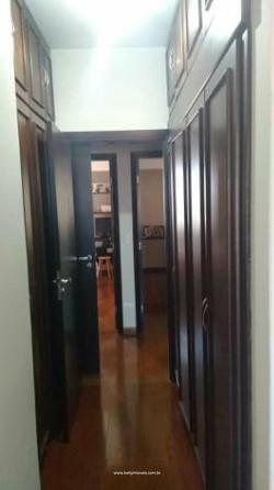 Apartamento à venda com 3 quartos, 194m² - Foto 2