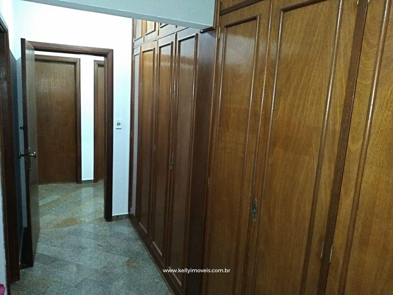 Apartamento à venda com 4 quartos, 256m² - Foto 8