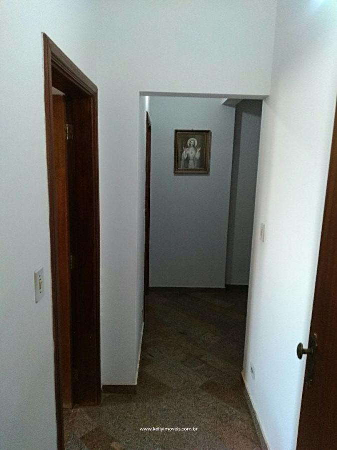 Apartamento à venda com 4 quartos, 256m² - Foto 9