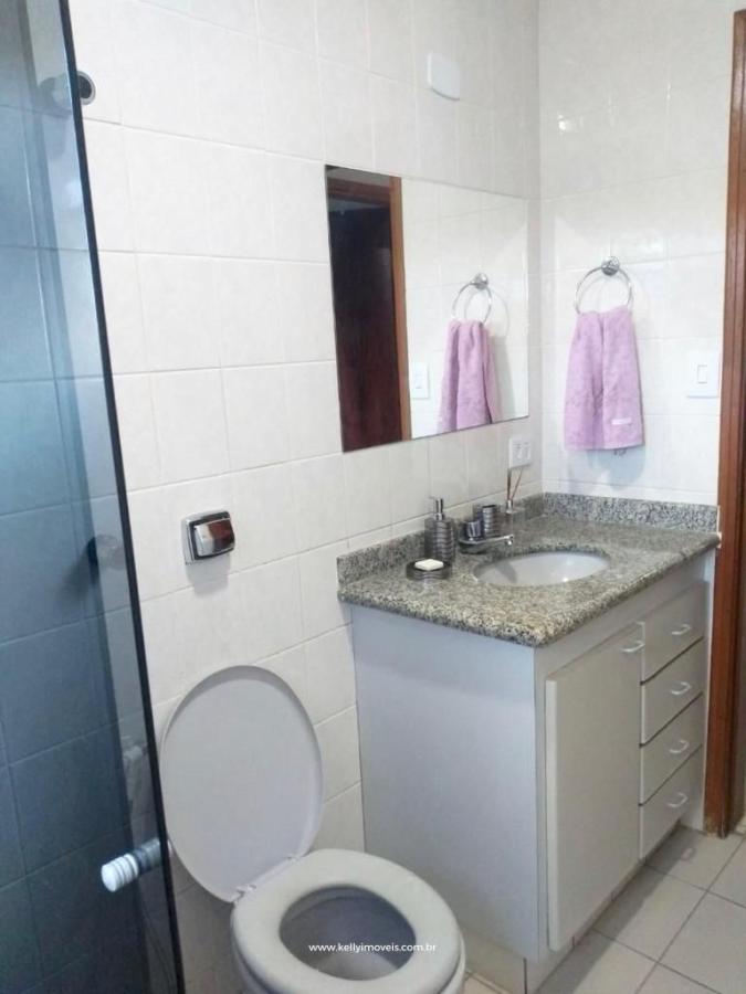 Apartamento à venda com 2 quartos, 75m² - Foto 12