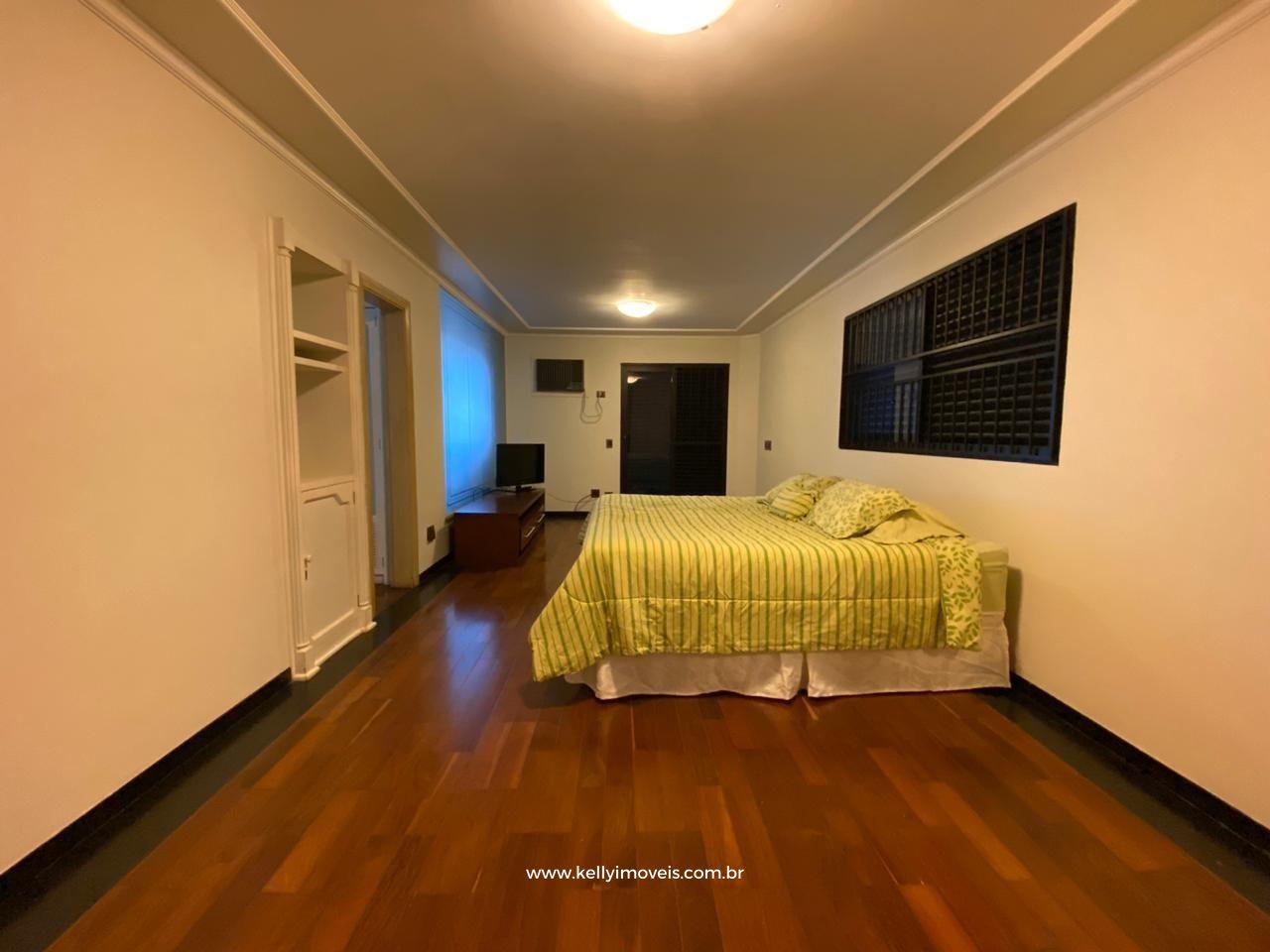 Apartamento à venda com 3 quartos, 312m² - Foto 1