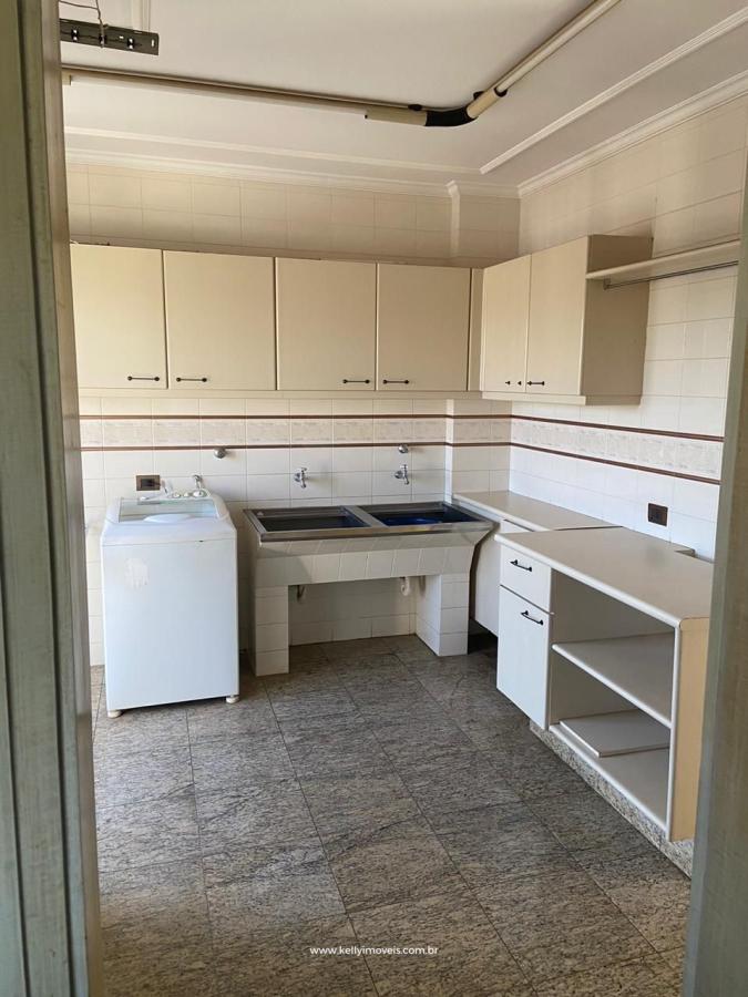 Apartamento à venda com 3 quartos, 312m² - Foto 19