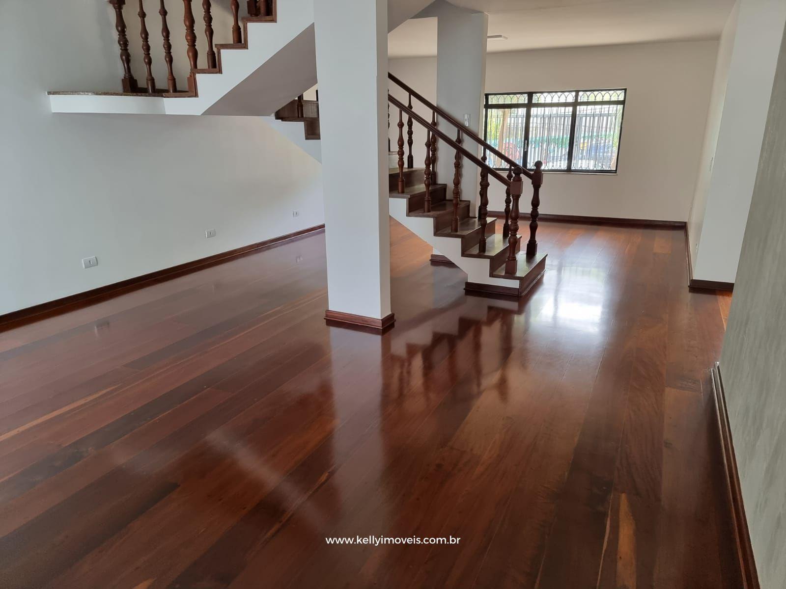 Casa para alugar com 4 quartos, 330m² - Foto 15