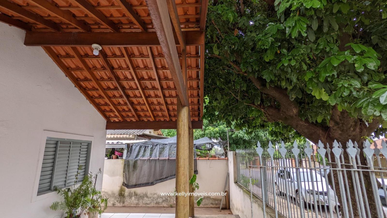 Casa à venda com 3 quartos, 252m² - Foto 5