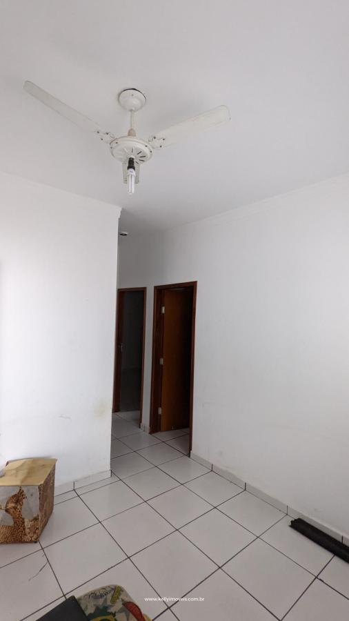 Casa à venda com 3 quartos, 252m² - Foto 8