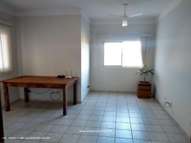 Apartamento à venda com 2 quartos, 75m² - Foto 10