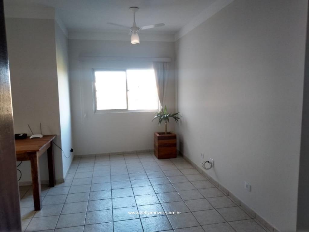 Apartamento à venda com 2 quartos, 75m² - Foto 2