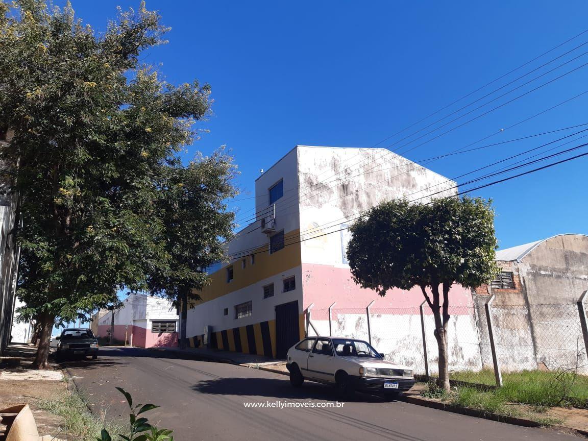 Prédio Inteiro para alugar, 242m² - Foto 2