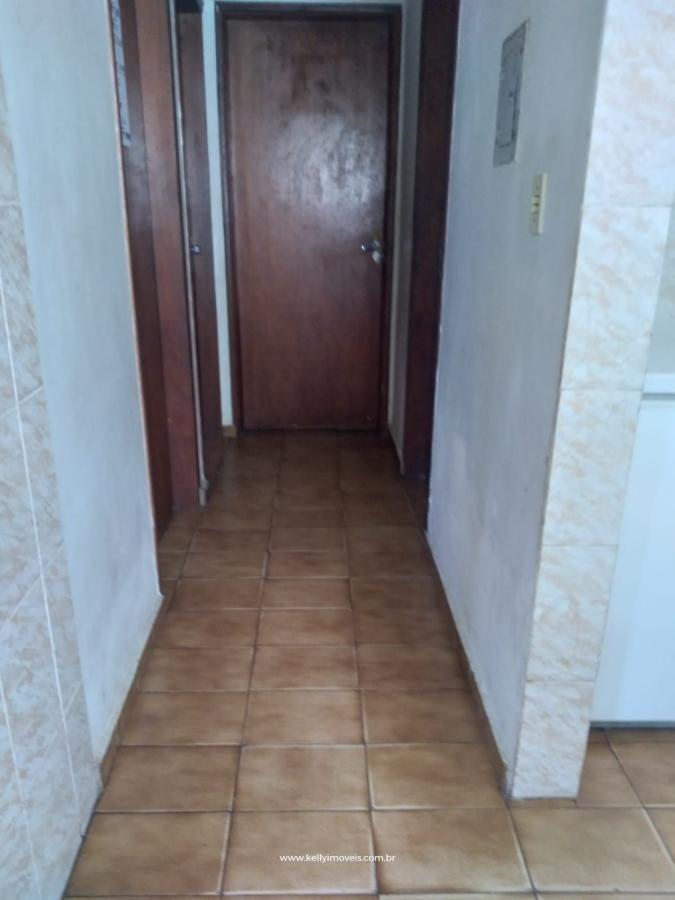 Casa à venda com 3 quartos, 230m² - Foto 8