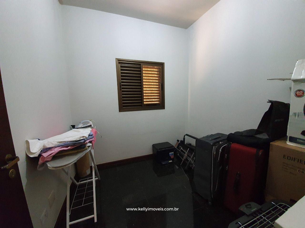 Apartamento à venda com 3 quartos, 130m² - Foto 3