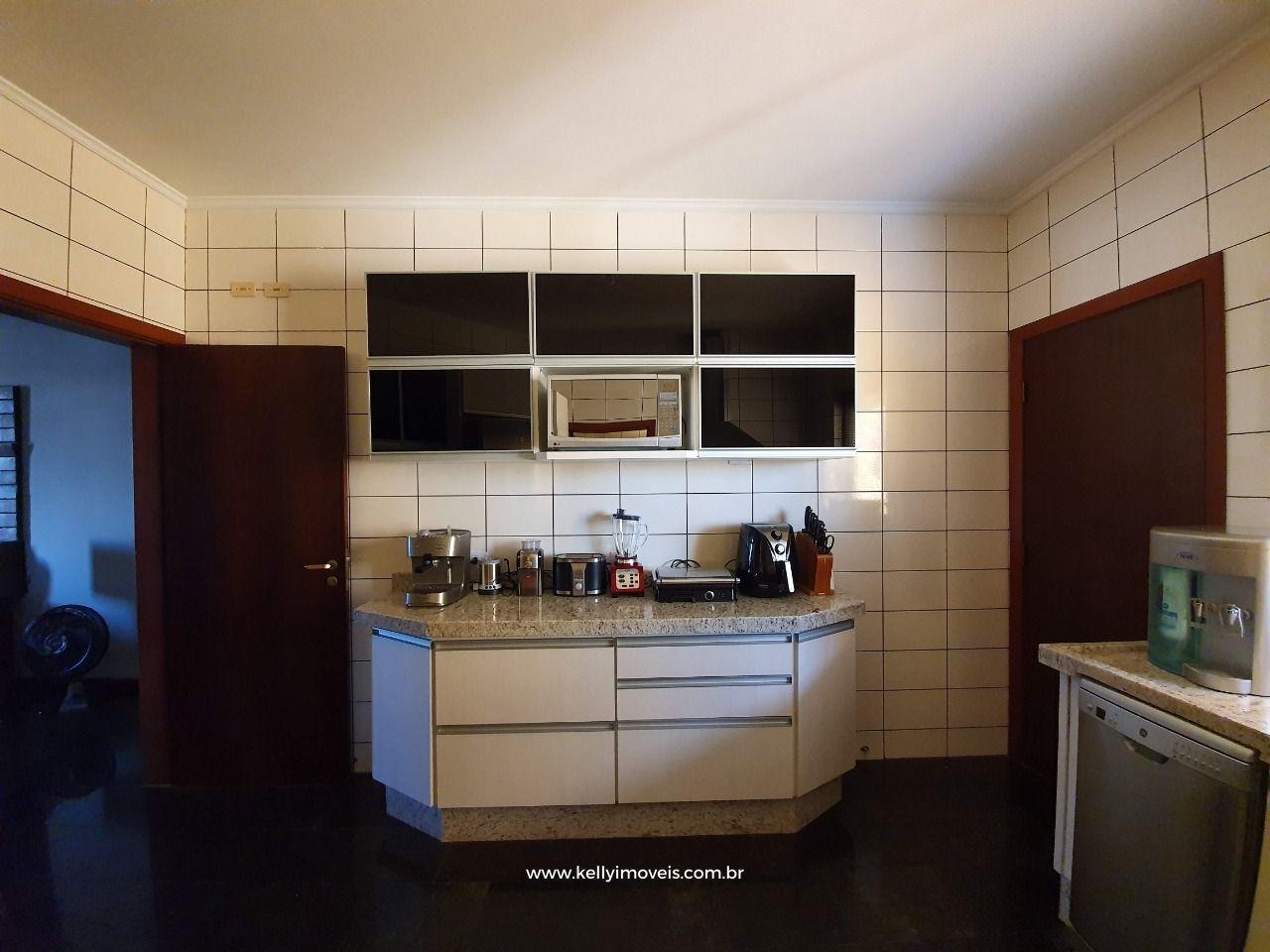 Apartamento à venda com 3 quartos, 130m² - Foto 28