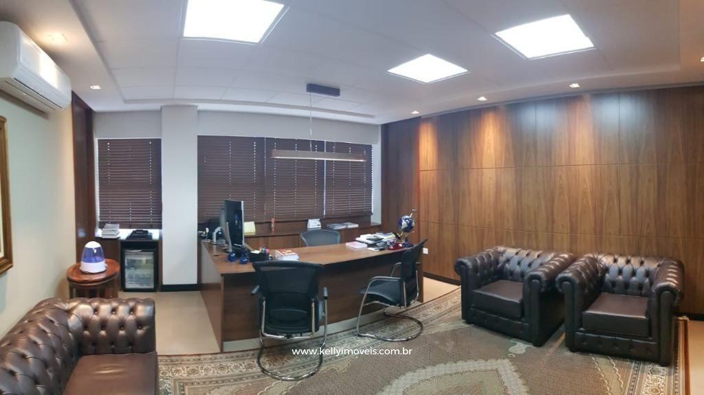 Prédio Inteiro à venda, 226m² - Foto 1