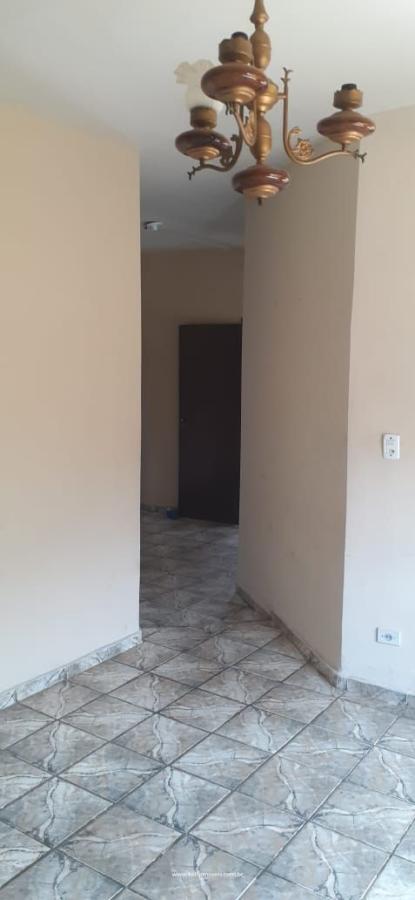 Casa à venda com 3 quartos, 281m² - Foto 9