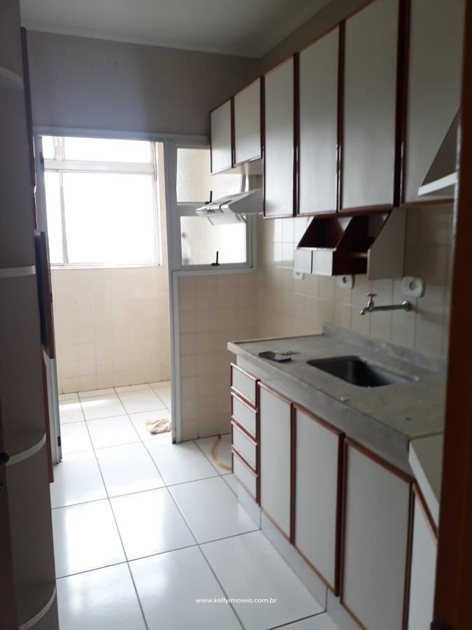 Apartamento para alugar com 2 quartos, 127m² - Foto 8