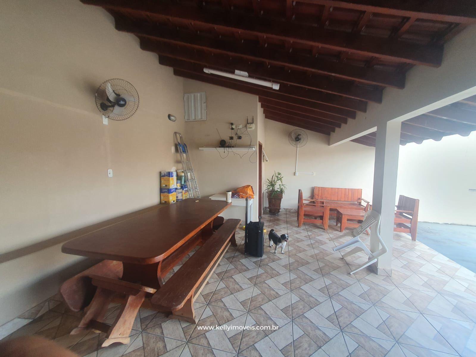 Casa à venda com 4 quartos, 300m² - Foto 10