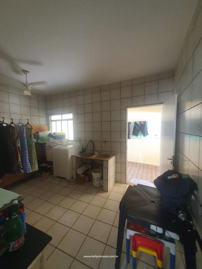 Casa à venda com 4 quartos, 300m² - Foto 20