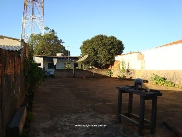 Casa à venda com 1 quarto, 600m² - Foto 9