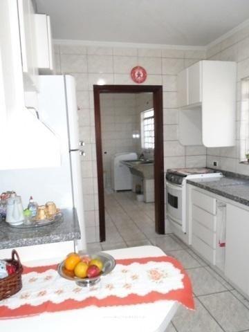 Casa à venda com 3 quartos, 220m² - Foto 4