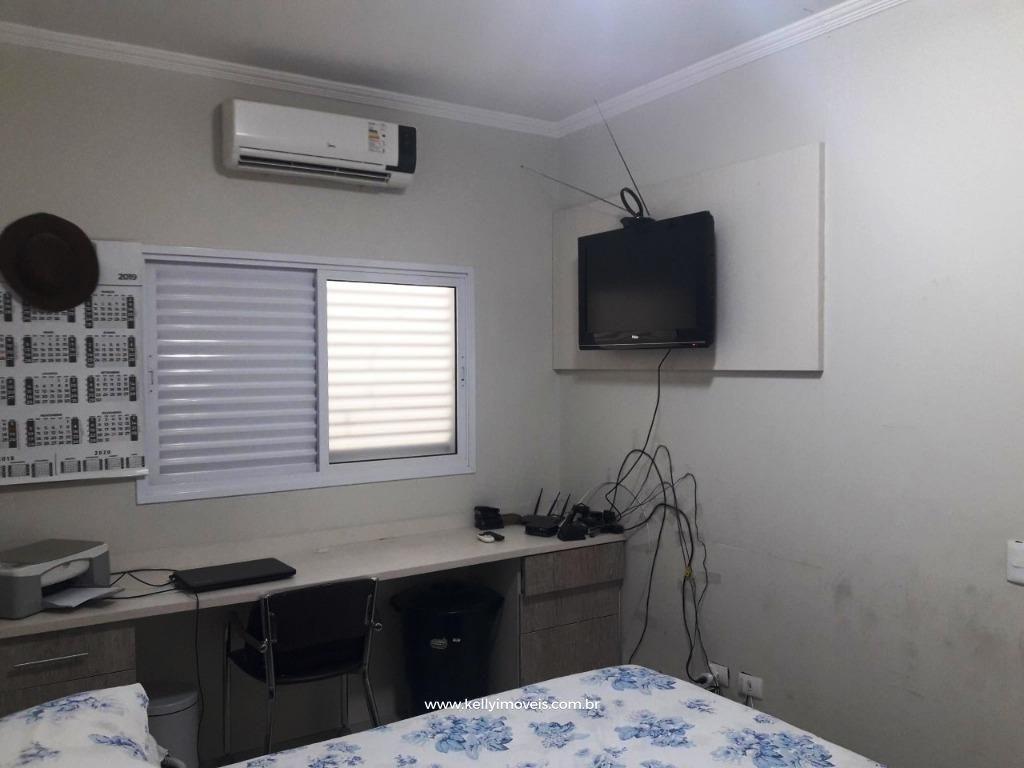 Casa à venda com 3 quartos, 91m² - Foto 12