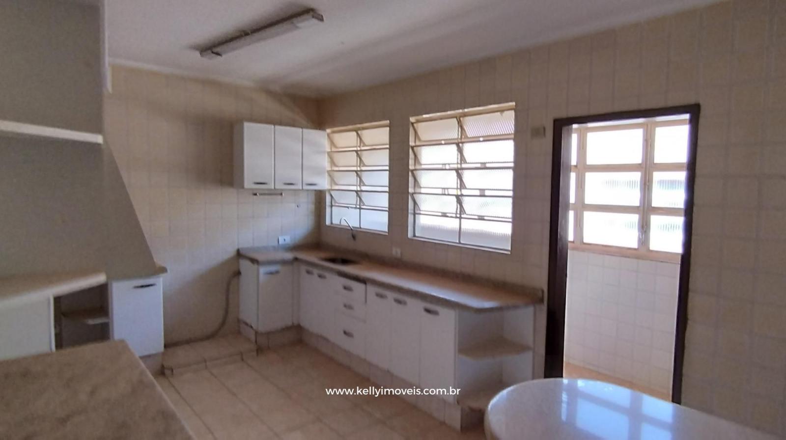 Apartamento à venda com 3 quartos, 94m² - Foto 4