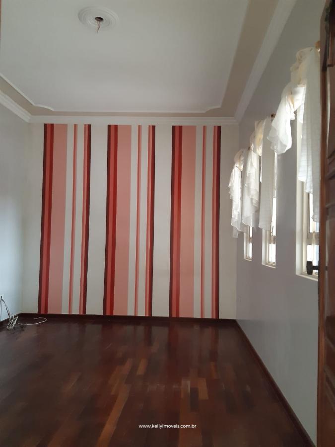 Casa à venda com 3 quartos, 172m² - Foto 6