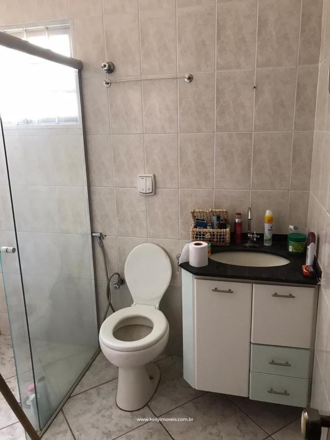 Casa à venda com 3 quartos, 252m² - Foto 11