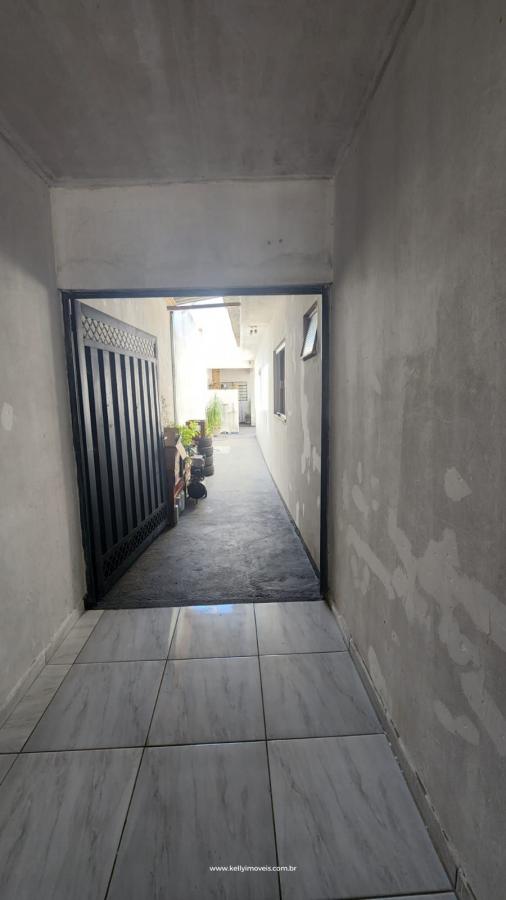 Casa à venda com 4 quartos, 300m² - Foto 17