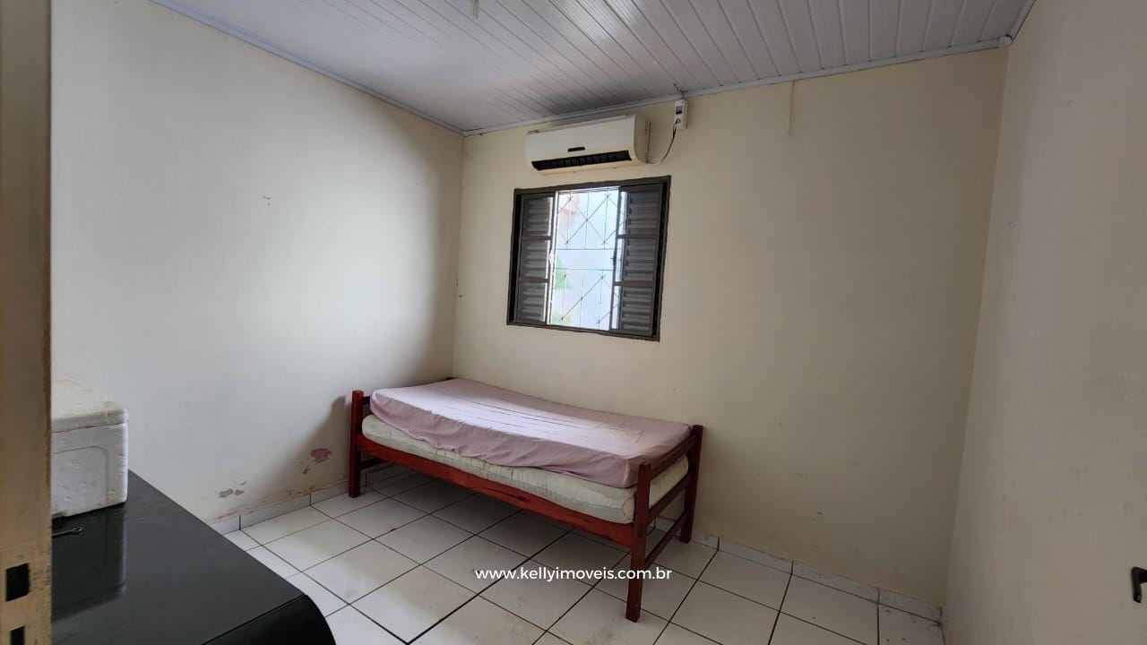 Casa à venda com 2 quartos, 200m² - Foto 9