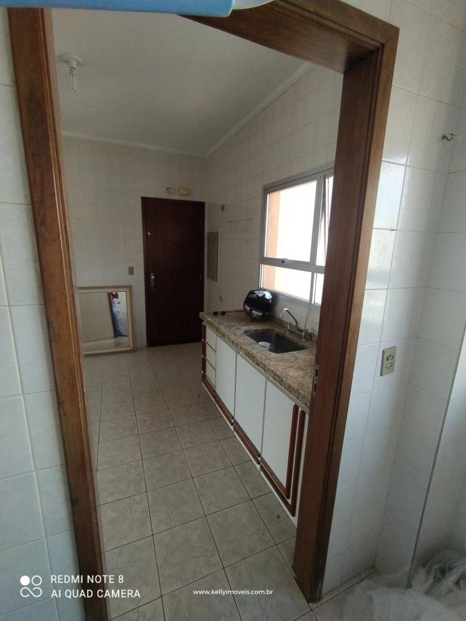 Apartamento à venda com 3 quartos, 138m² - Foto 8