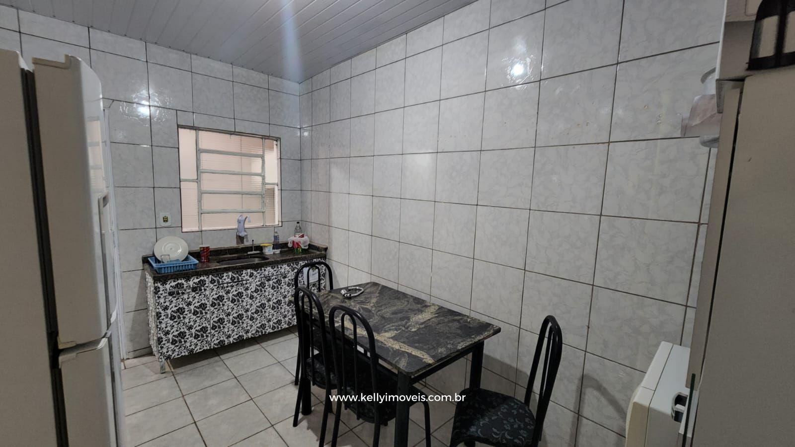 Casa à venda com 3 quartos, 100m² - Foto 8