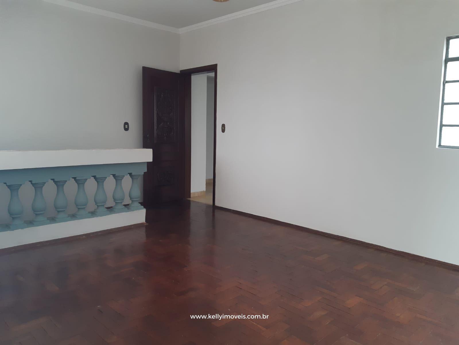 Casa à venda com 3 quartos, 173m² - Foto 6