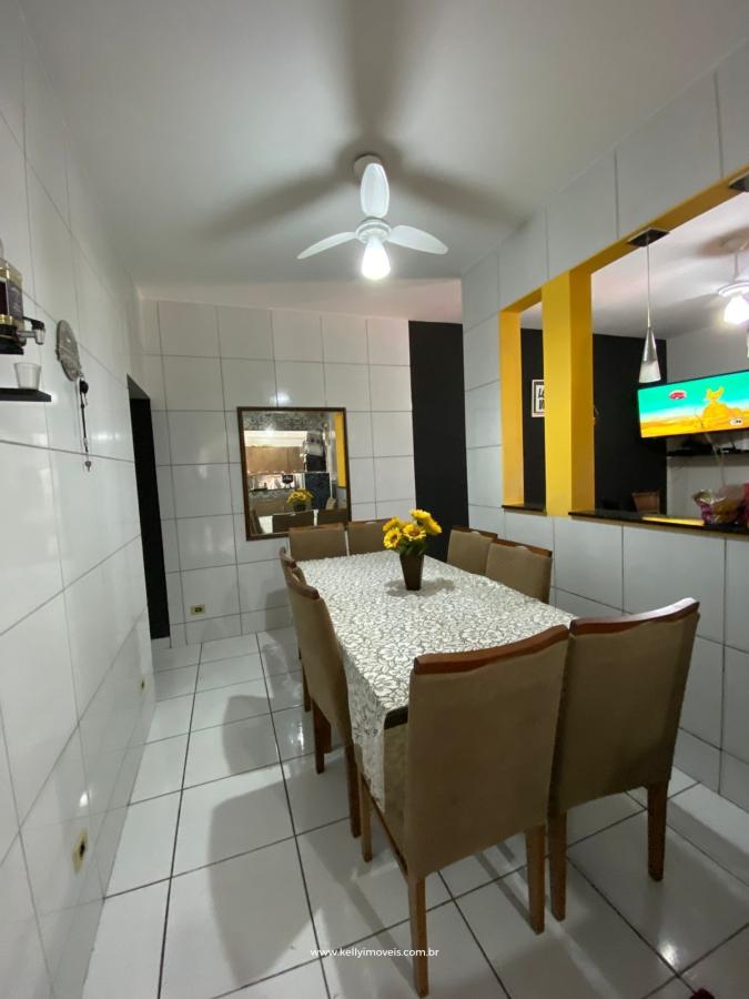 Casa à venda com 3 quartos, 250m² - Foto 7