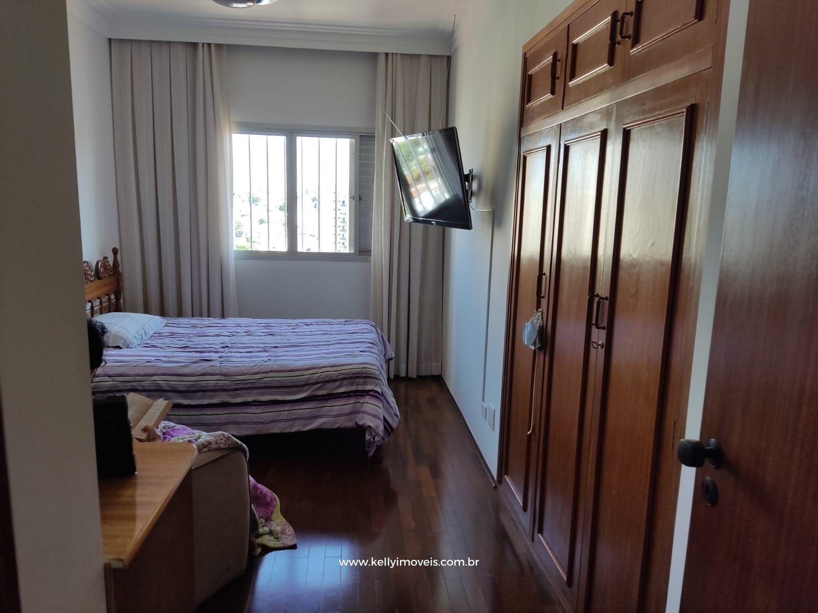 Apartamento à venda com 3 quartos, 216m² - Foto 15