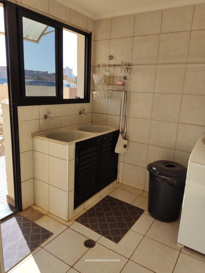 Apartamento à venda com 3 quartos, 32m² - Foto 11