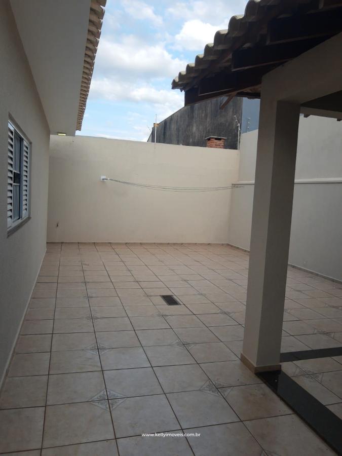 Casa à venda com 3 quartos, 300m² - Foto 13