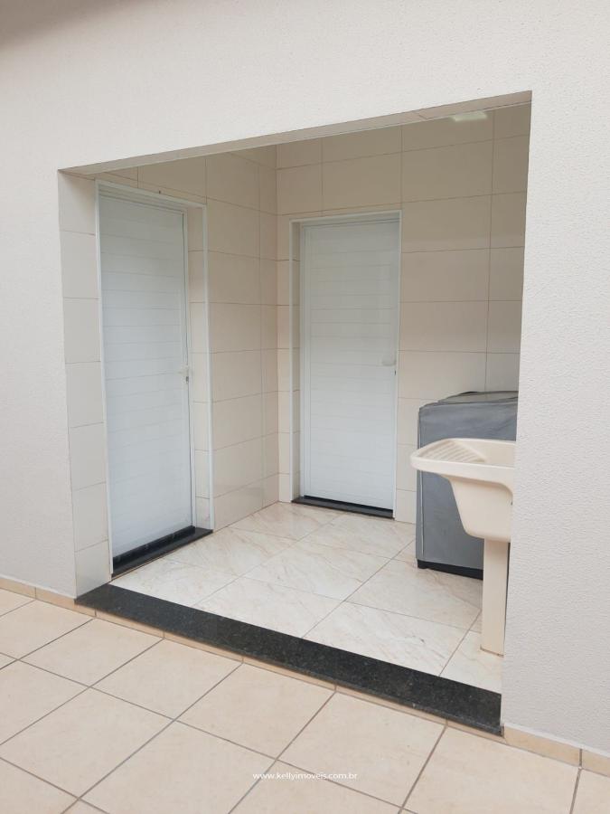 Casa à venda com 3 quartos, 300m² - Foto 18