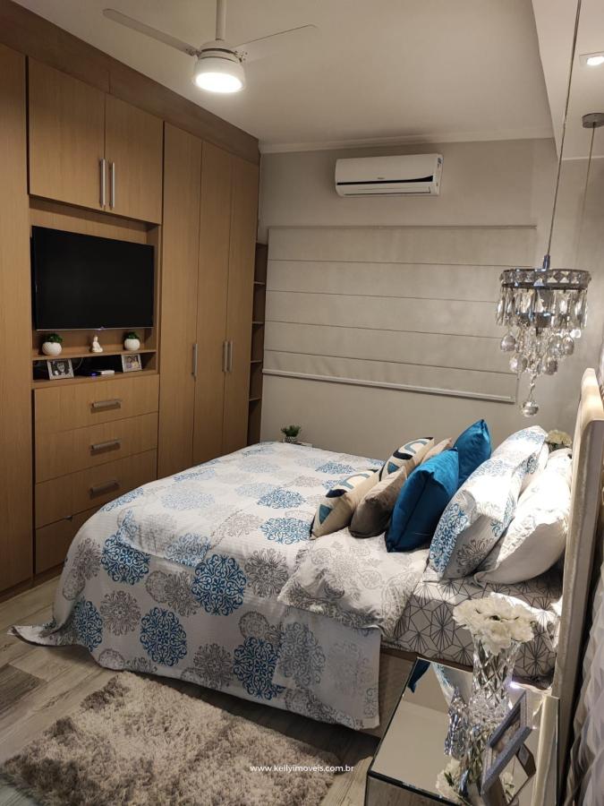 Casa à venda com 3 quartos, 170m² - Foto 7