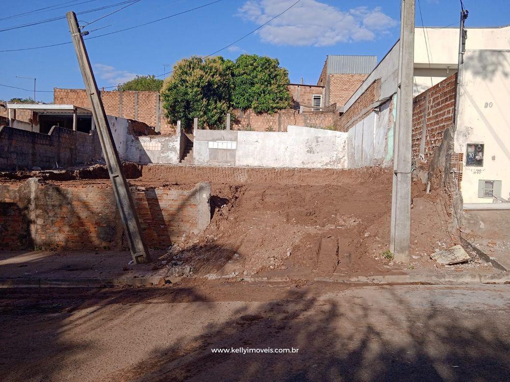 Terreno à venda, 126m² - Foto 2