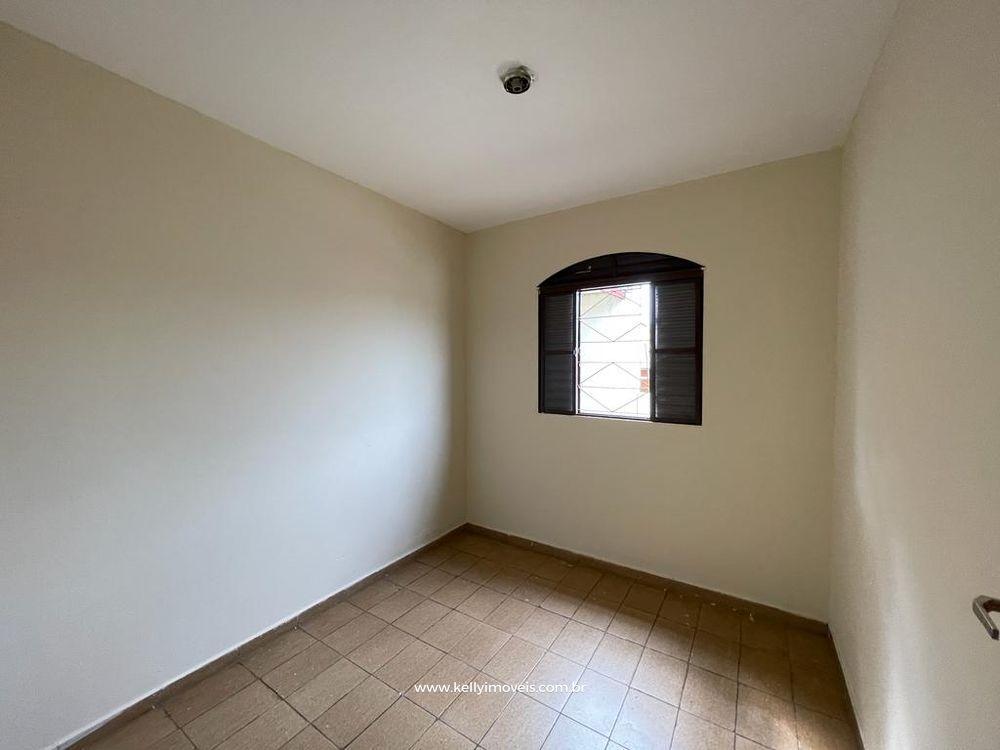 Casa à venda com 3 quartos, 241m² - Foto 6